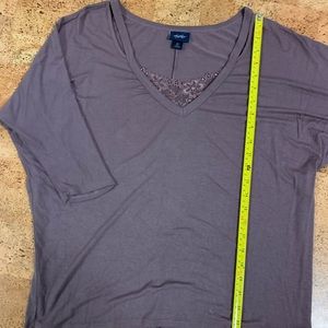 Great condition top from the Buckle